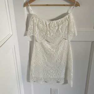 BB Dakota white lace dress size 0
